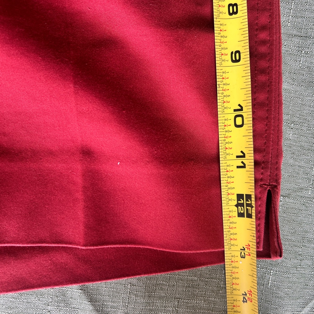 White House Black Market Brick Red Women's Shorts - Picture 10 of 11